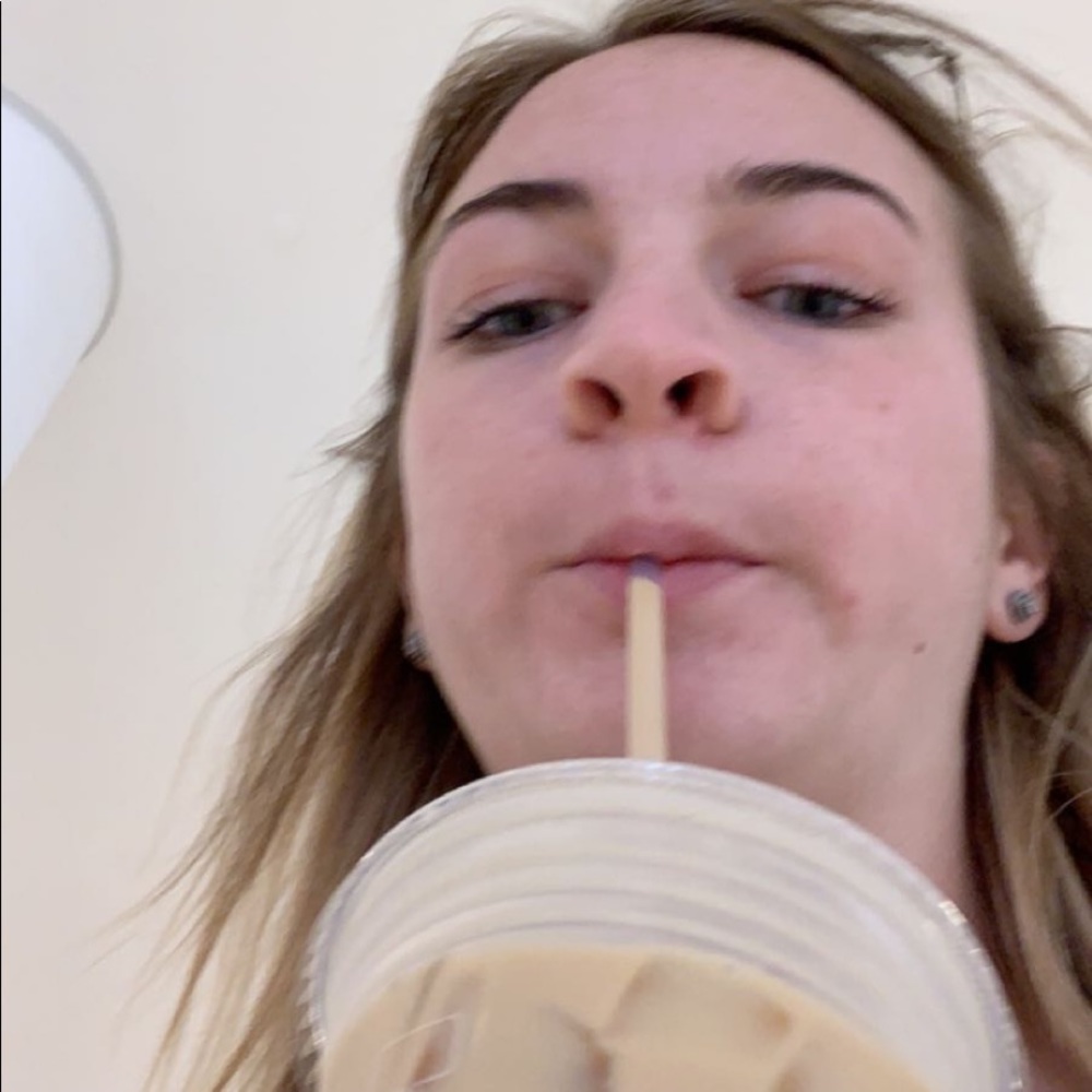 Meet your Posher, Kimi